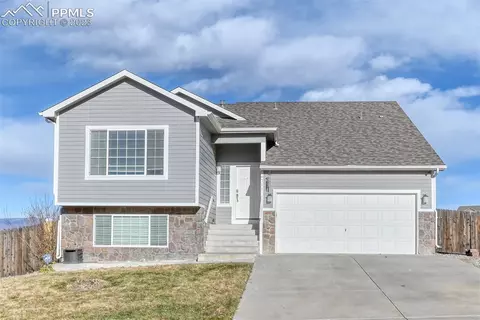 6711 Passing Sky Dr, Colorado Springs, CO 80911