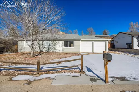 4570 Eastcrest Cir, Colorado Springs, CO 80916