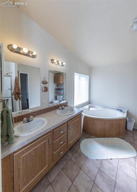 34315 E Jones Rd, Yoder, CO 80864 photo 17