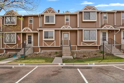 906 London Green Way, Colorado Springs, CO 80906