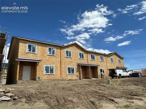 1718 Sandtoft Hts, Colorado Springs, CO 80951