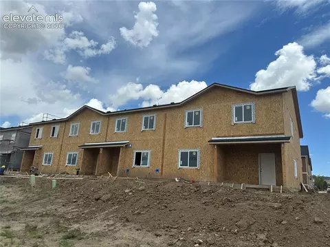 1718 Sandtoft Hts, Colorado Springs, CO 80951