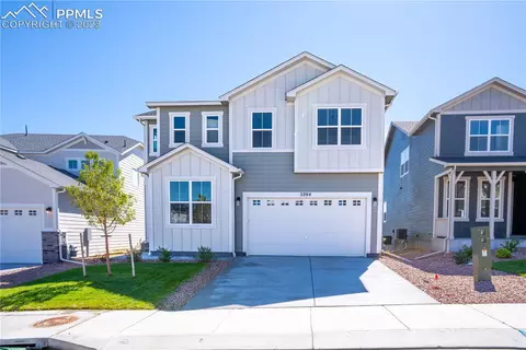 5204 Roundhouse Dr, Colorado Springs, CO 80925