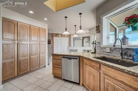 21510 Cheryl Grv, Peyton, CO 80831 photo 6