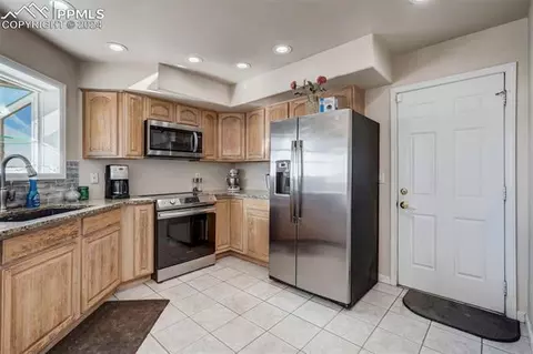 21510 Cheryl Grv, Peyton, CO 80831 photo 5