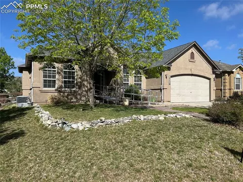 3640 Tail Wind Dr, Colorado Springs, CO 80911
