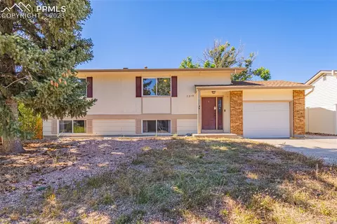 7210 Goldfield Dr, Colorado Springs, CO 80911