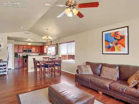 12930 Devils Thumb Pl, Peyton, CO 80831 photo 6