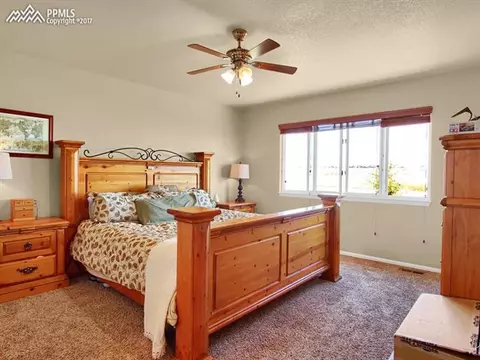 12930 Devils Thumb Pl, Peyton, CO 80831 photo 17