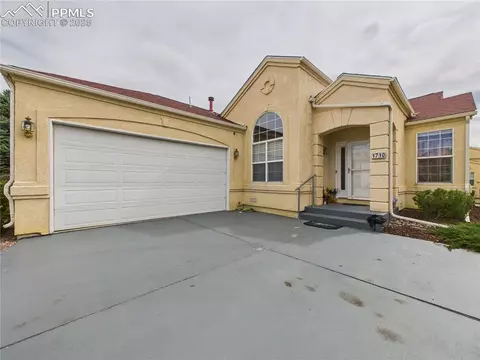 1710 Paseo Del Tesoro Na Na, Pueblo, CO 81008