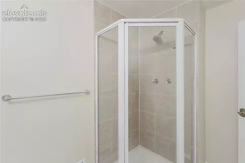 Bath - 770 Bowstring Rd, Monument, CO 80132 photo 5 of 5