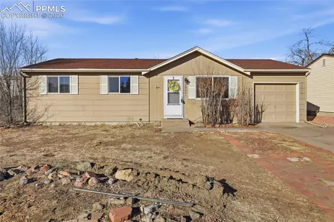 3904 Shelley Ave, Colorado Springs, CO 80910