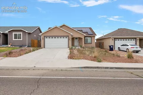 3117 W 18th St, Pueblo, CO 81003