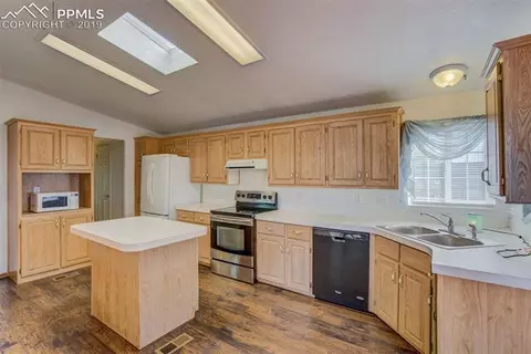 13585 Front St, Peyton, CO 80831 photo 8