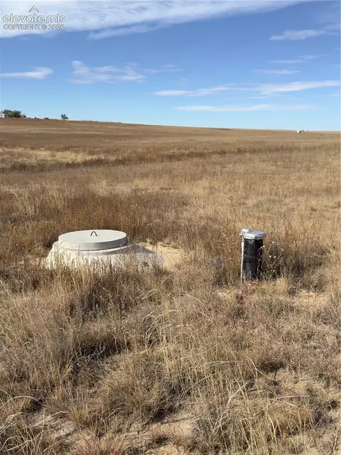35520 Bowen Rd, Yoder, CO 80864 photo 2