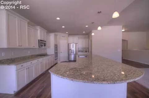 7134 Honeycomb Dr, Peyton, CO 80831 photo 2