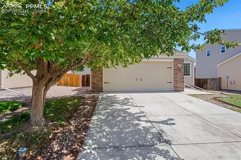 7227 Bentwater Dr, Fountain, CO 80817