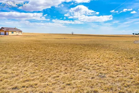 1865 Terri Lee Dr, Peyton, CO 80831 photo 1