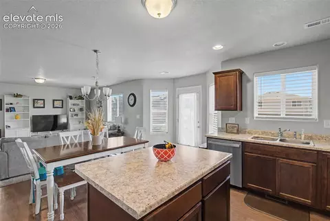 Kitchen - 10957 Avena Rd, Peyton, CO 80831 photo 3 of 4