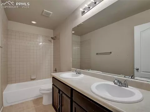 10807 Mount Evans Dr, Peyton, CO 80831 photo 25