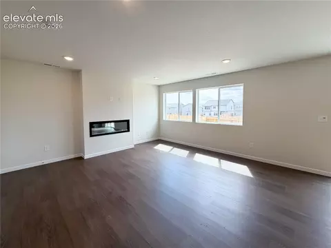 Living - 8262 Lemon Grass Rd, Peyton, CO 80831 photo 2 of 4