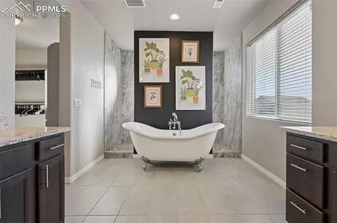 Bath - 10932 Rolling Mesa Dr, Peyton, CO 80831 photo 3 of 4