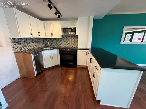 417 E Kiowa St #206, Colorado Springs, CO 80903
