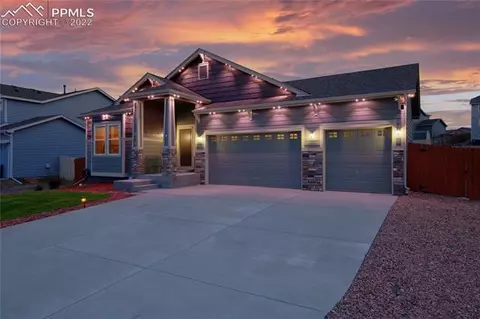 10074 Moorcroft Dr, Peyton, CO 80831 photo 2