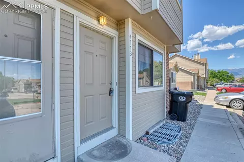 4773 Live Oak Dr, Colorado Springs, CO 80916