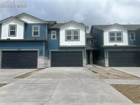 8027 Grey Bark Way, Colorado Springs, CO 80908