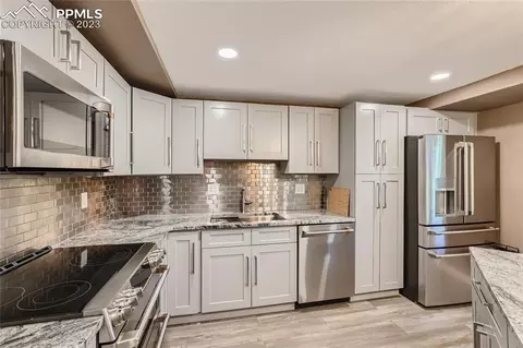 359 Raspberry Ln, Monument, CO 80132 photo 8