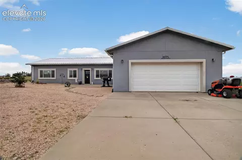 Exterior - 16075 Jones Rd, Peyton, CO 80831 photo 1 of 3