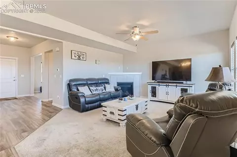 10223 Devoncove Dr, Peyton, CO 80831 photo 6