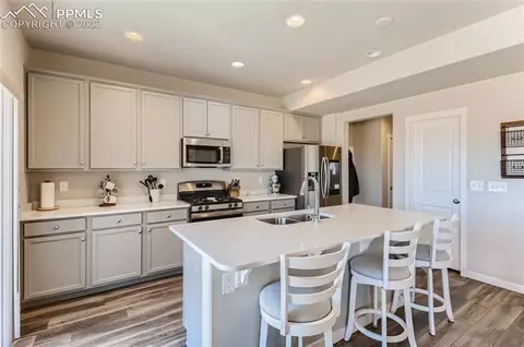 10223 Devoncove Dr, Peyton, CO 80831 photo 9