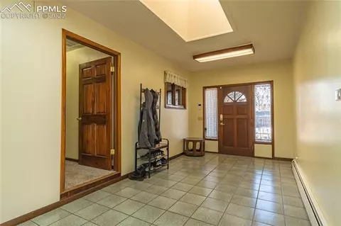 2146 27th Ave, Greeley, CO 80634 photo 2