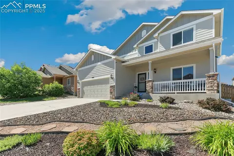 7456 Willowdale Dr, Fountain, CO 80817