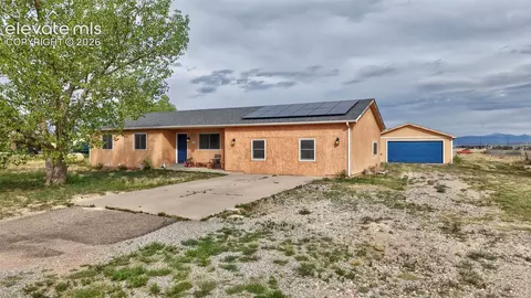 191 N Bumgardner Dr, Pueblo West, CO 81007