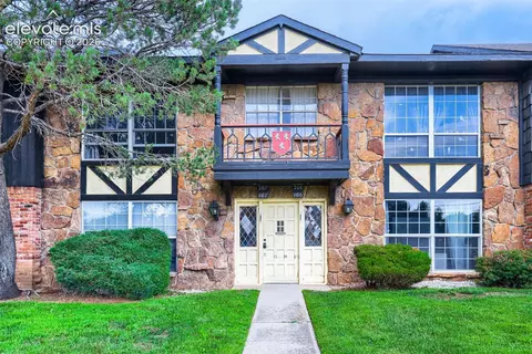 2902 Airport Rd #107, Colorado Springs, CO 80910