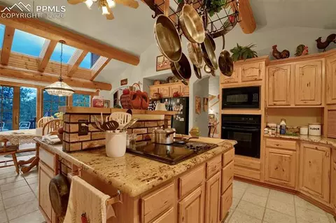 8686 N St Vrain Dr, Lyons, CO 80540 photo 34