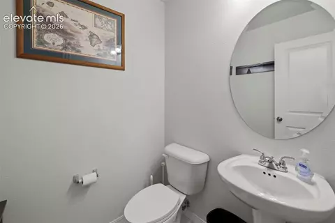Bath - 8151 Berwyn Loop, Peyton, CO 80831 photo 2 of 2