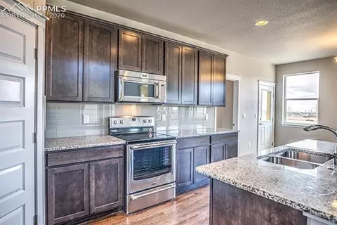 10173 Golf Crest Dr, Peyton, CO 80831 photo 6