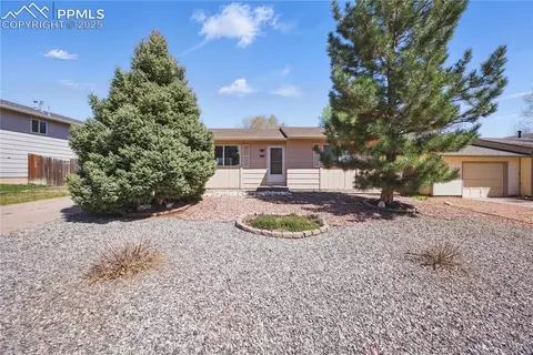 7375 Woodstock St, Colorado Springs, CO 80911