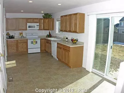 12884 Pine Valley Cir, Peyton, CO 80831 photo 4