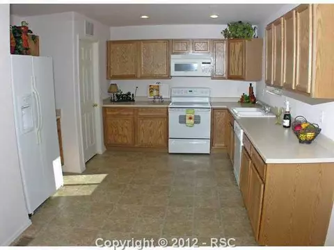 12884 Pine Valley Cir, Peyton, CO 80831 photo 5
