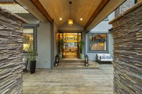 Exterior - 950 Tiner Trl, Monument, CO 80132 photo 2 of 6