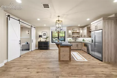 Kitchen - 950 Tiner Trl, Monument, CO 80132 photo 3 of 4