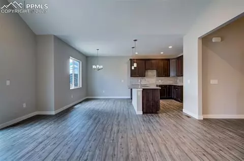 889 Old Grotto Dr, Monument, CO 80132 photo 4