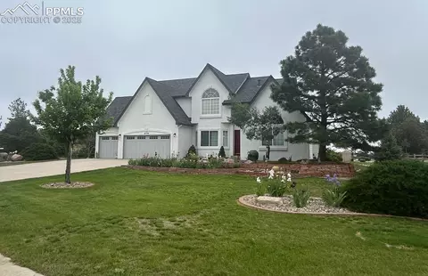5775 Chase Point Cir, Colorado Springs, CO 80919