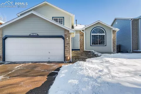 6440 Whirlwind Dr, Colorado Springs, CO 80923