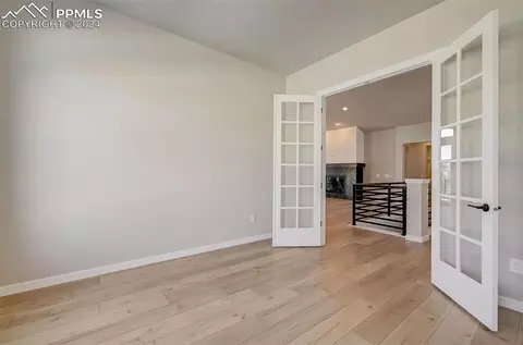 Living - 4707 Mountain Ledge Ln, Monument, CO 80132 photo 6 of 11